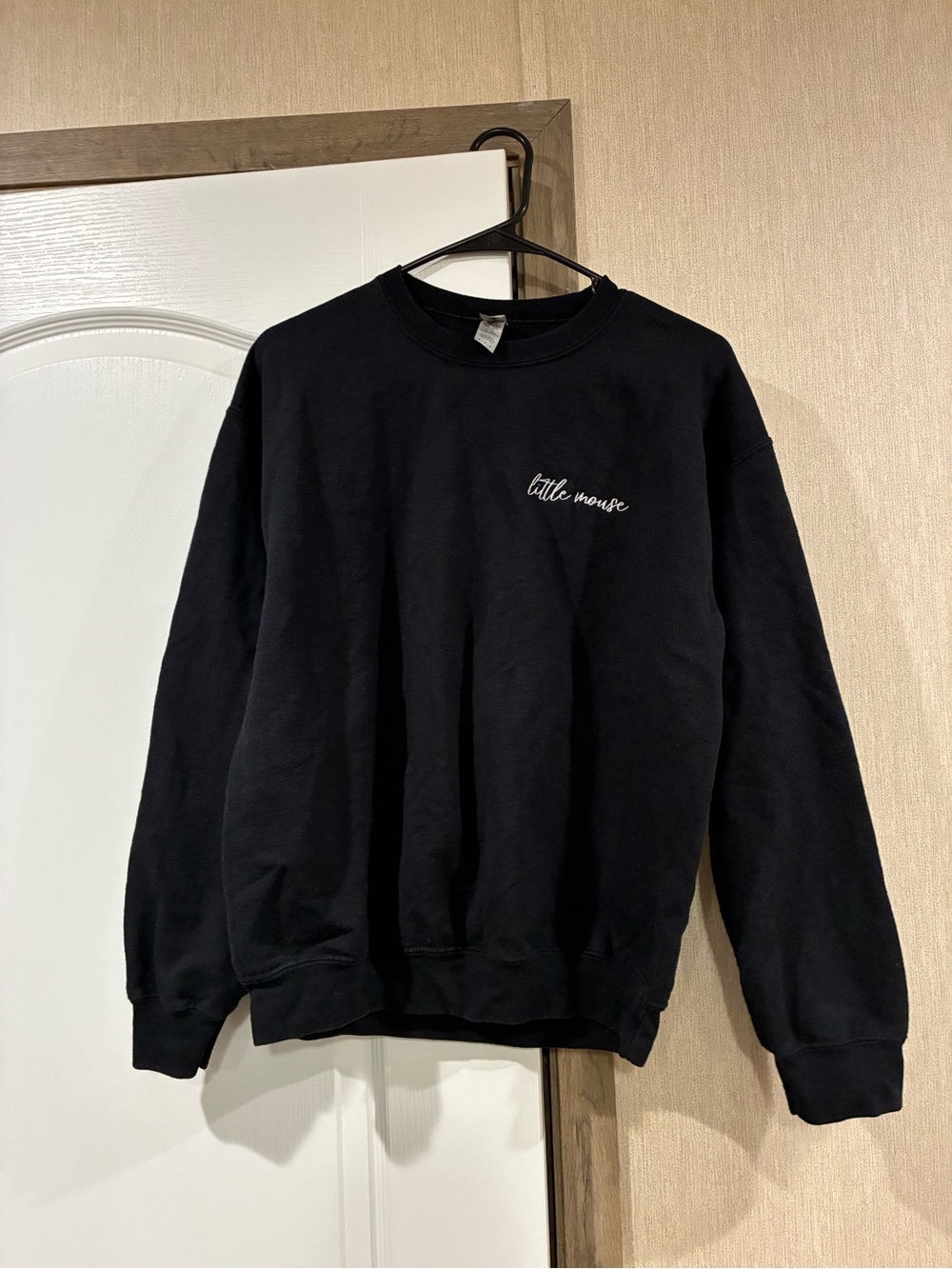 Gildan Black Crewneck with "little mouse" Script